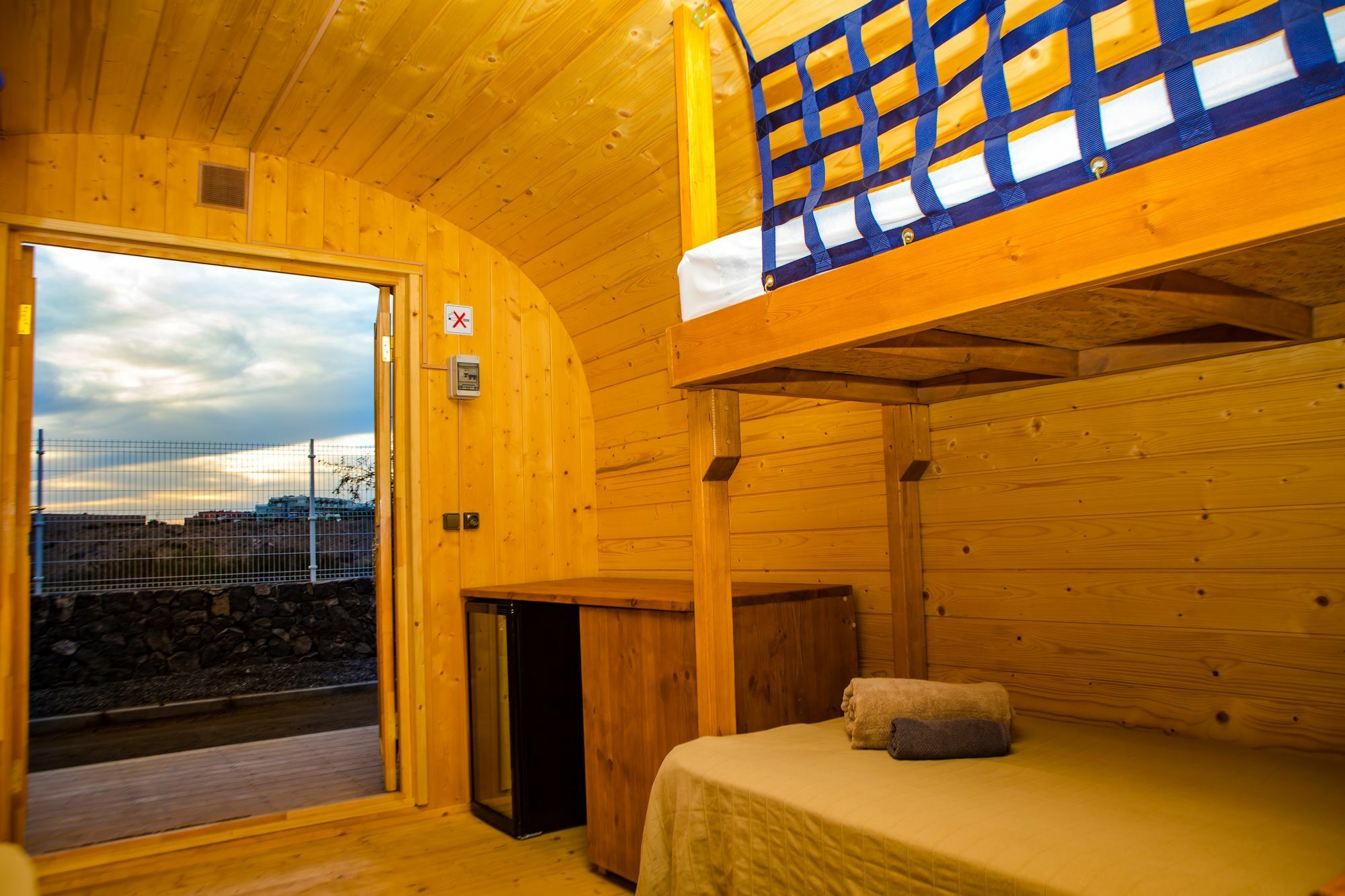Eco-Wooden Houses Camping Montana Roja El Médano Екстериор снимка